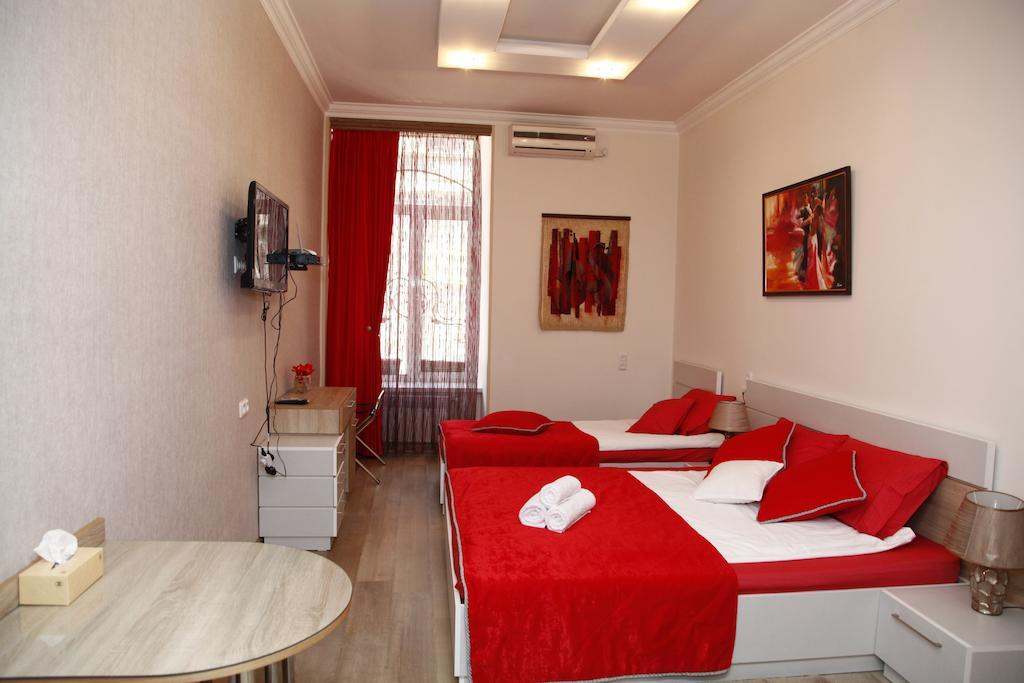 Azoyan Guest House Erevan Cameră foto
